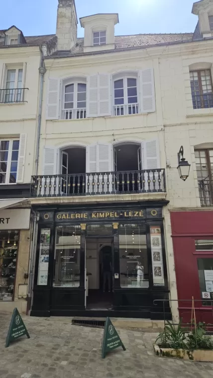 Rénovation de devanture de commerce à Loches, Loches, SARL BOISBOURDIN