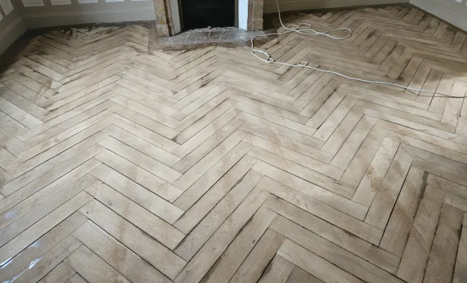 Ponçage de parquets dans un séjour à Loches, Loches, BOISBOURDIN (SARL)